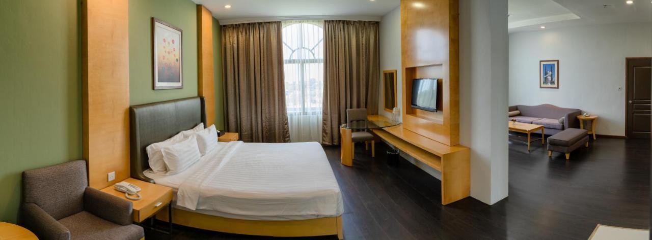 Seri Simanggang Hotel Exterior foto