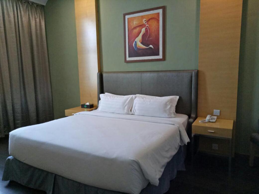 Seri Simanggang Hotel Exterior foto