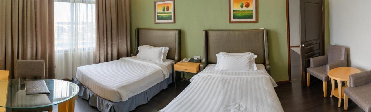 Seri Simanggang Hotel Exterior foto
