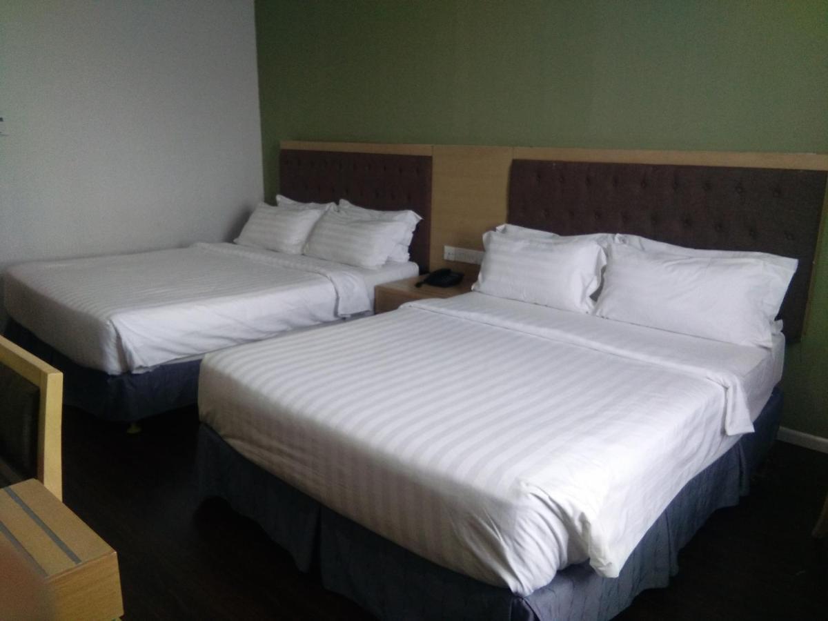 Seri Simanggang Hotel Exterior foto