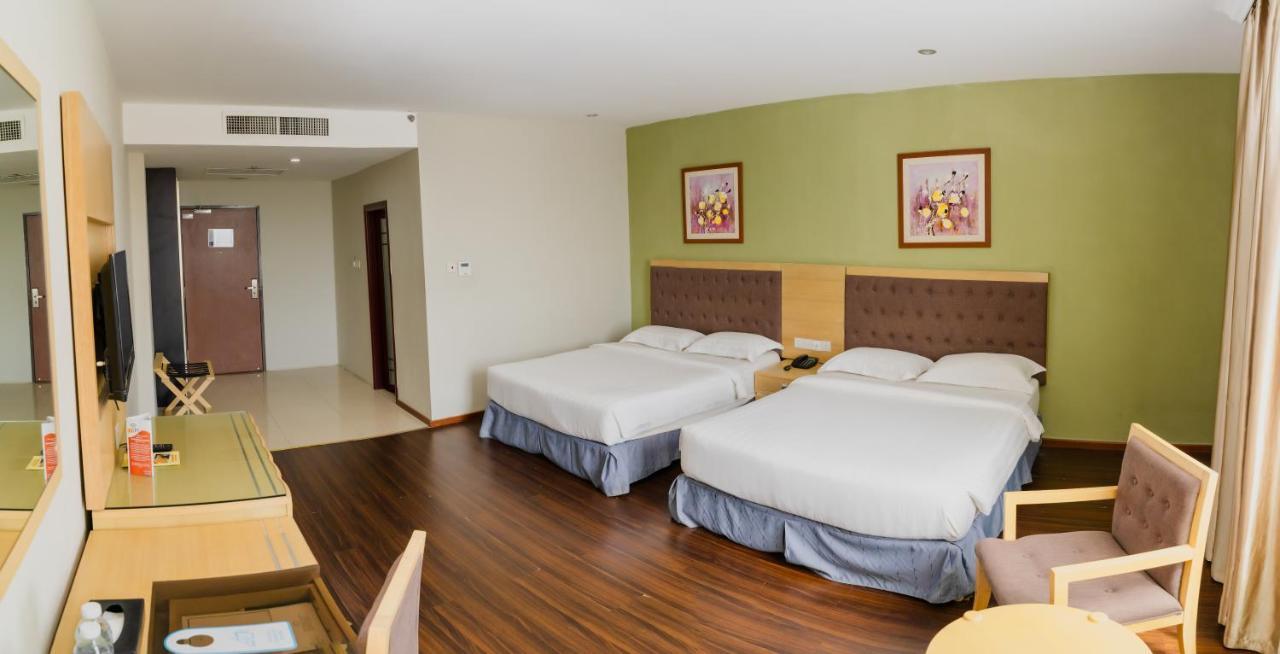 Seri Simanggang Hotel Exterior foto