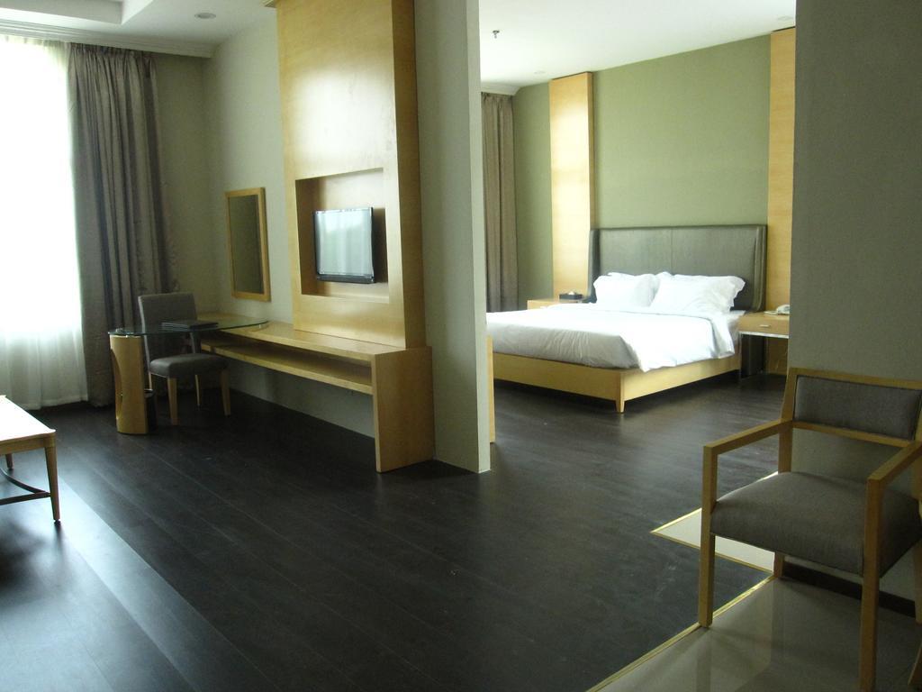 Seri Simanggang Hotel Exterior foto